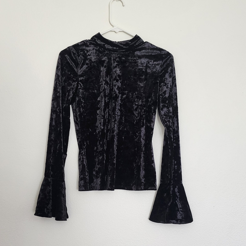 Parker Long Bell Sleeve Back Keyhole Velvet Top Size XS